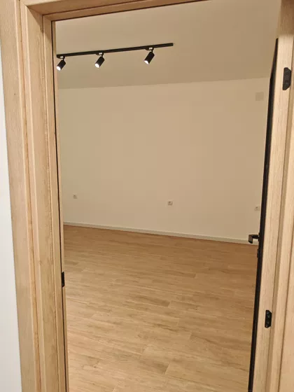 Velikotrnavska 15 | 4zida.rs