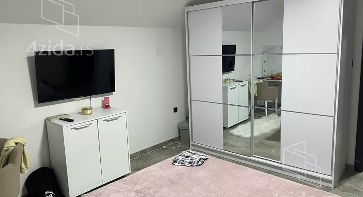 4-etažna kuća | 4zida