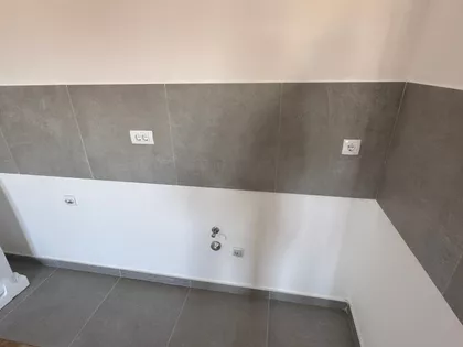 Podbara | 4zida.rs