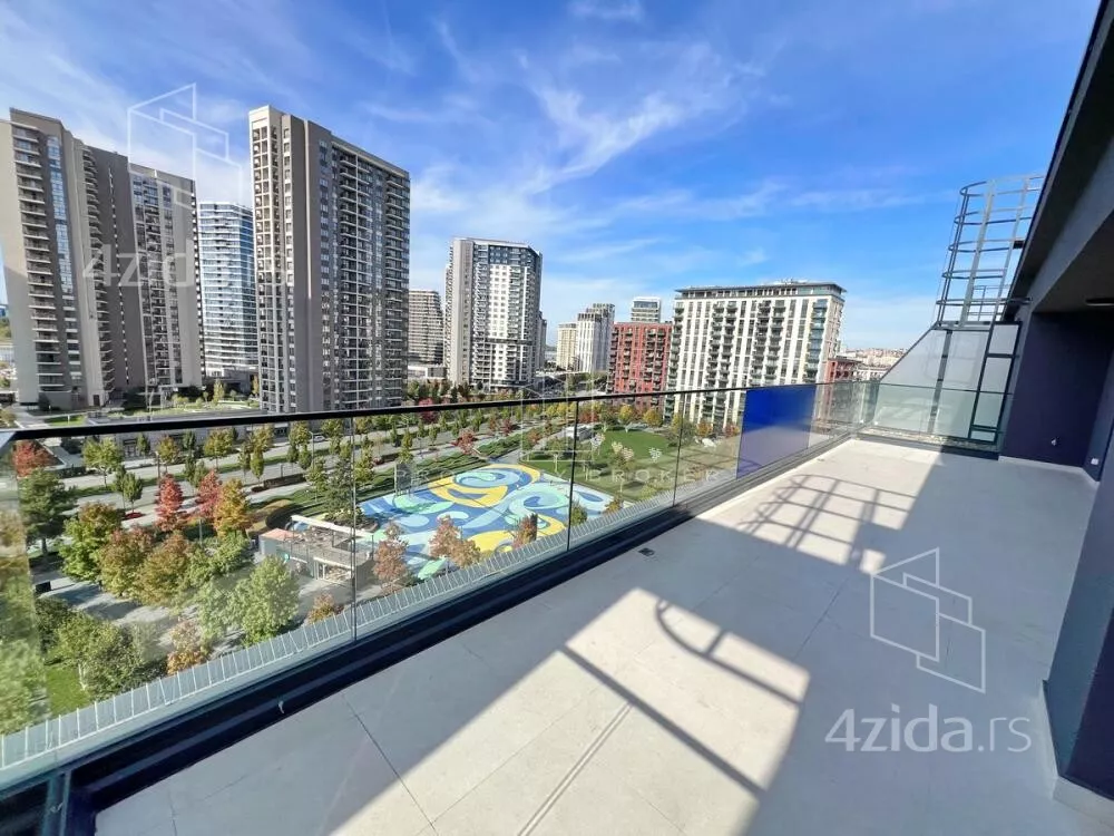 Petosoban stan | 4zida