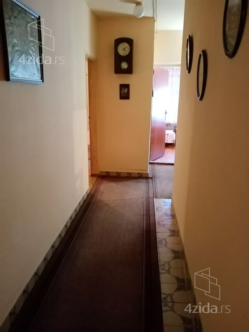4-etažna kuća | 4zida