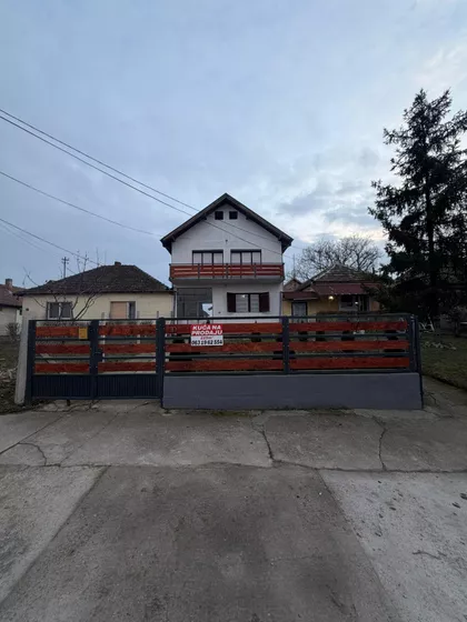 Vinogradska 10 | 4zida.rs