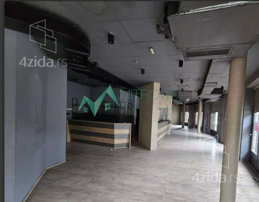 Poslovni prostor | 4zida