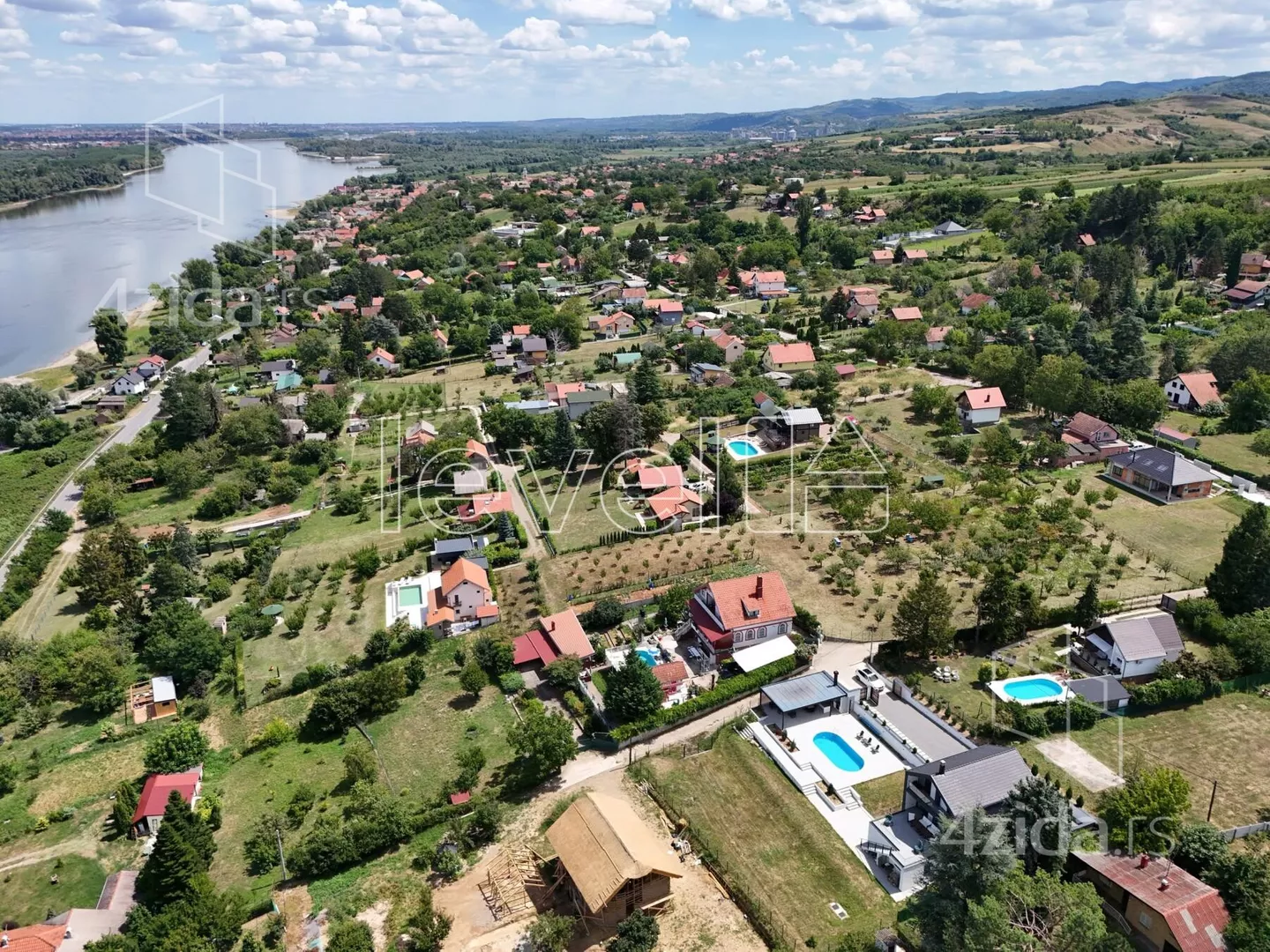 Kuća | 4zida