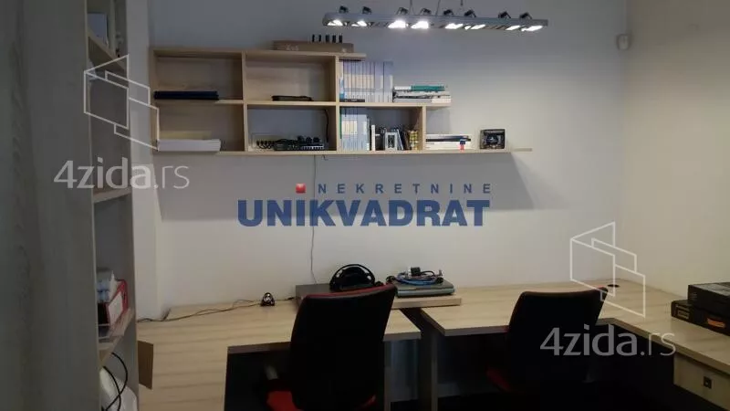 Poslovni prostor | 4zida