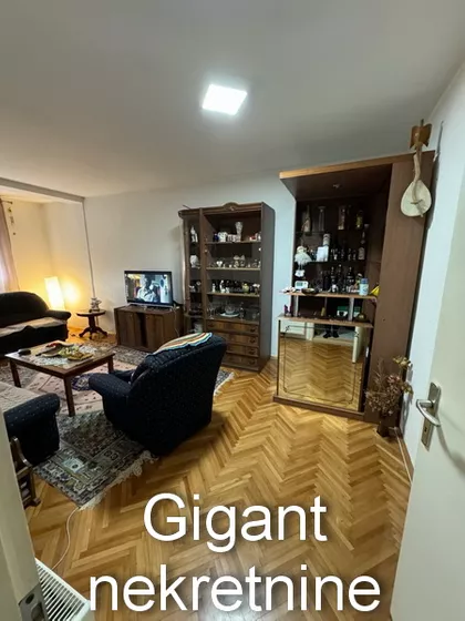 Gradske lokacije | 4zida.rs