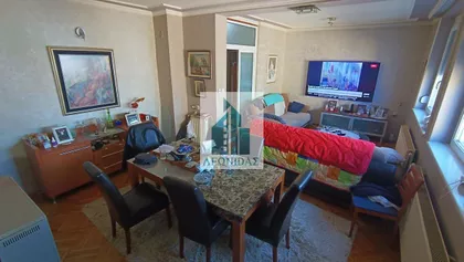 Božidar Adžija | 4zida.rs