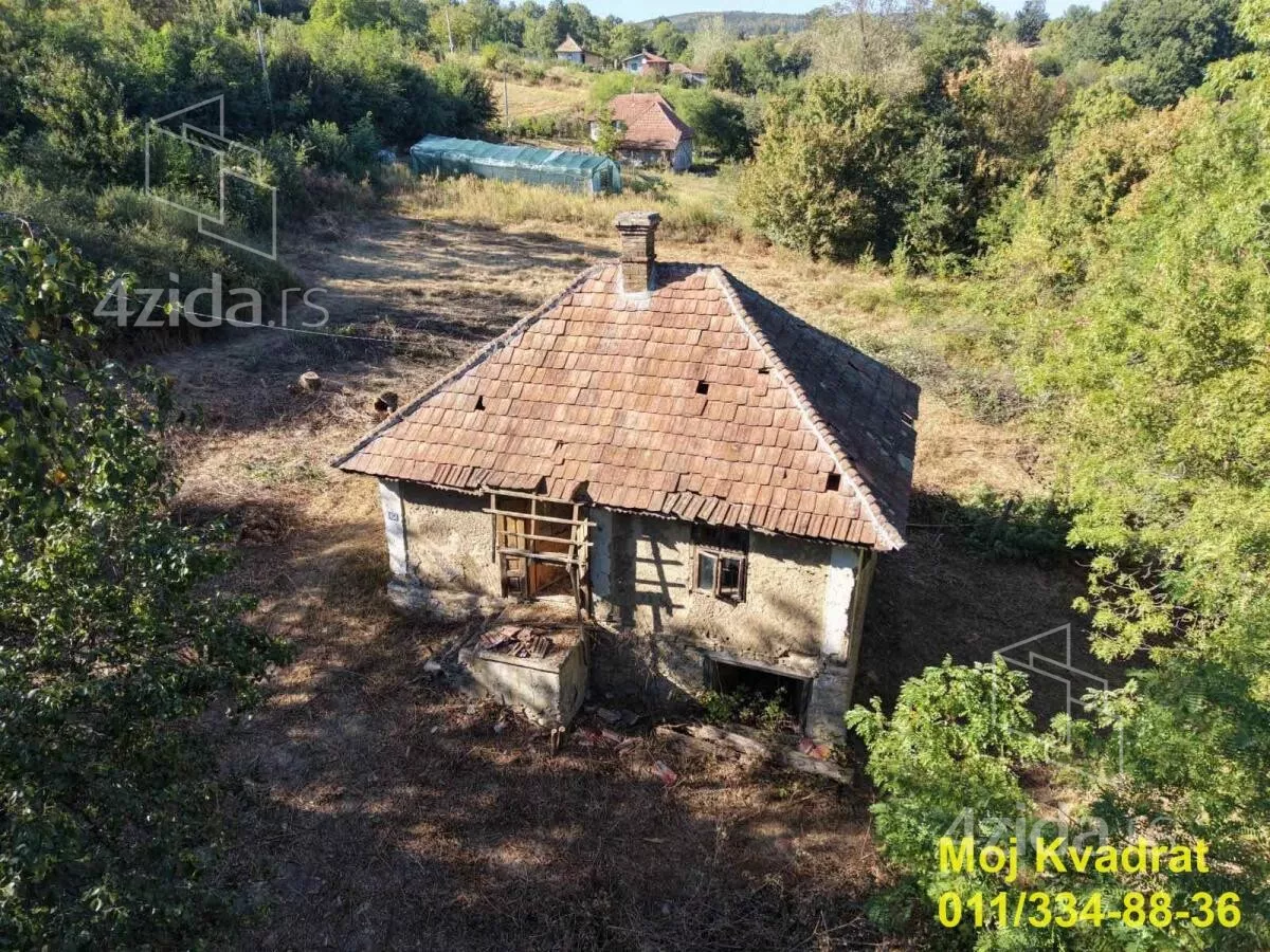 Plac | 4zida