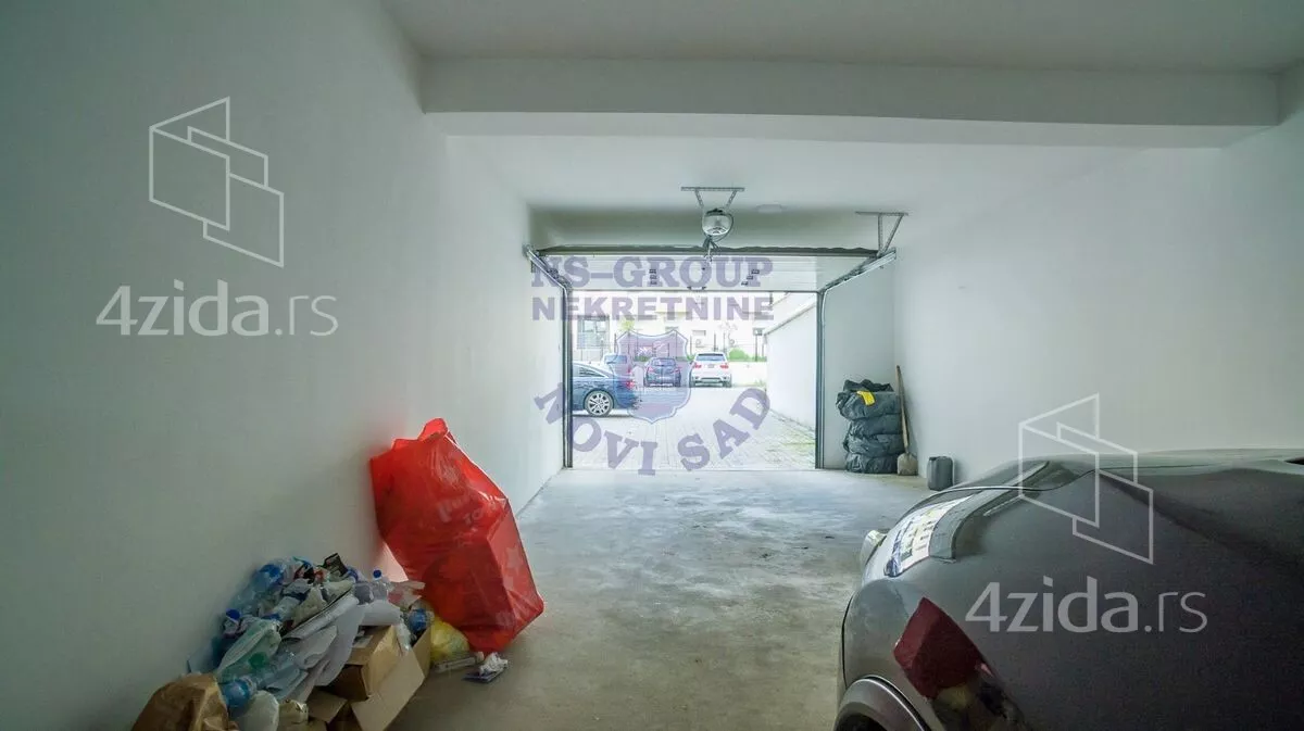 Petosoban stan | 4zida