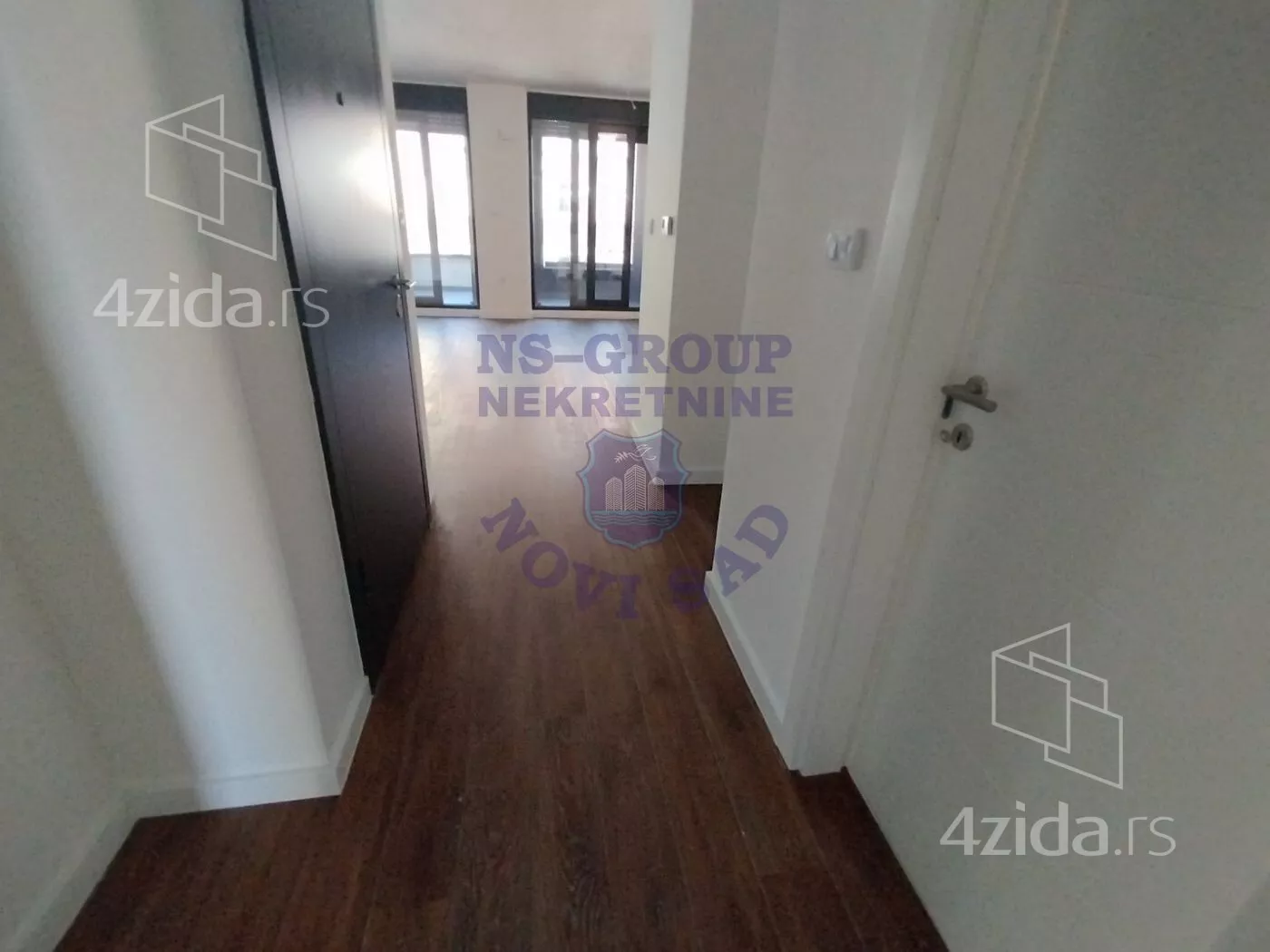 Šestosoban stan | 4zida