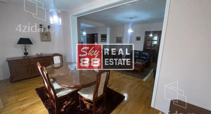 Šestosoban stan | 4zida