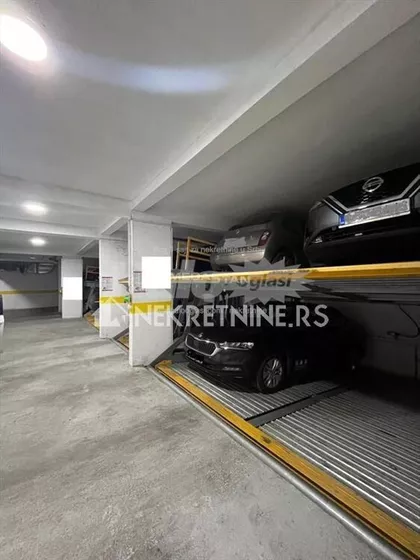 Milana Vukosa 12 | 4zida.rs