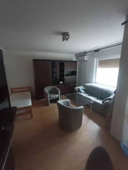 Pariske Komune | 4zida.rs