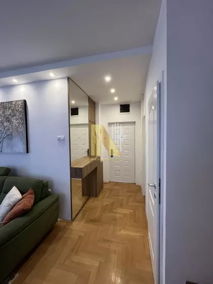 Novo Naselje | 4zida.rs