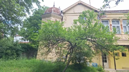 Heroja Čajke | 4zida.rs