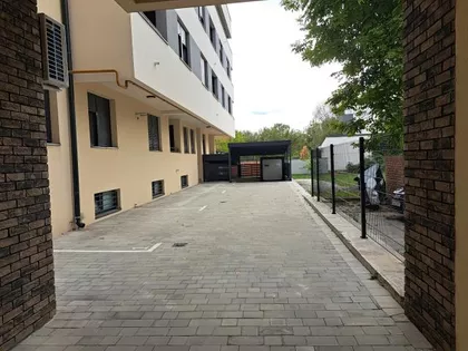 Heroja Pinkija 31 | 4zida.rs
