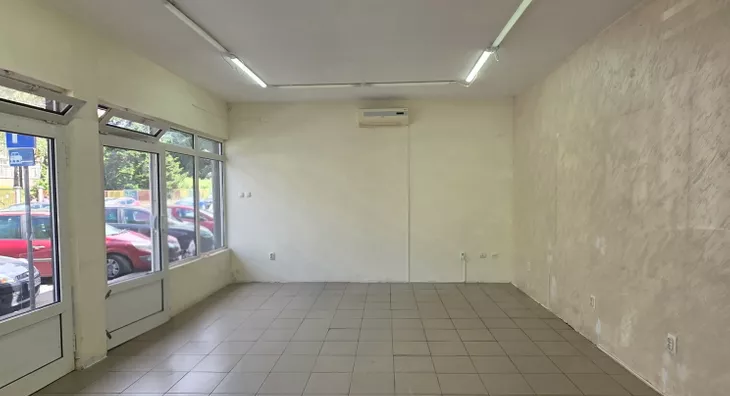 Lokal | 4zida