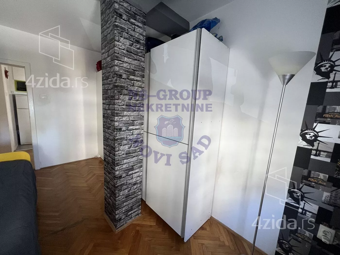 Dvoiposoban stan | 4zida