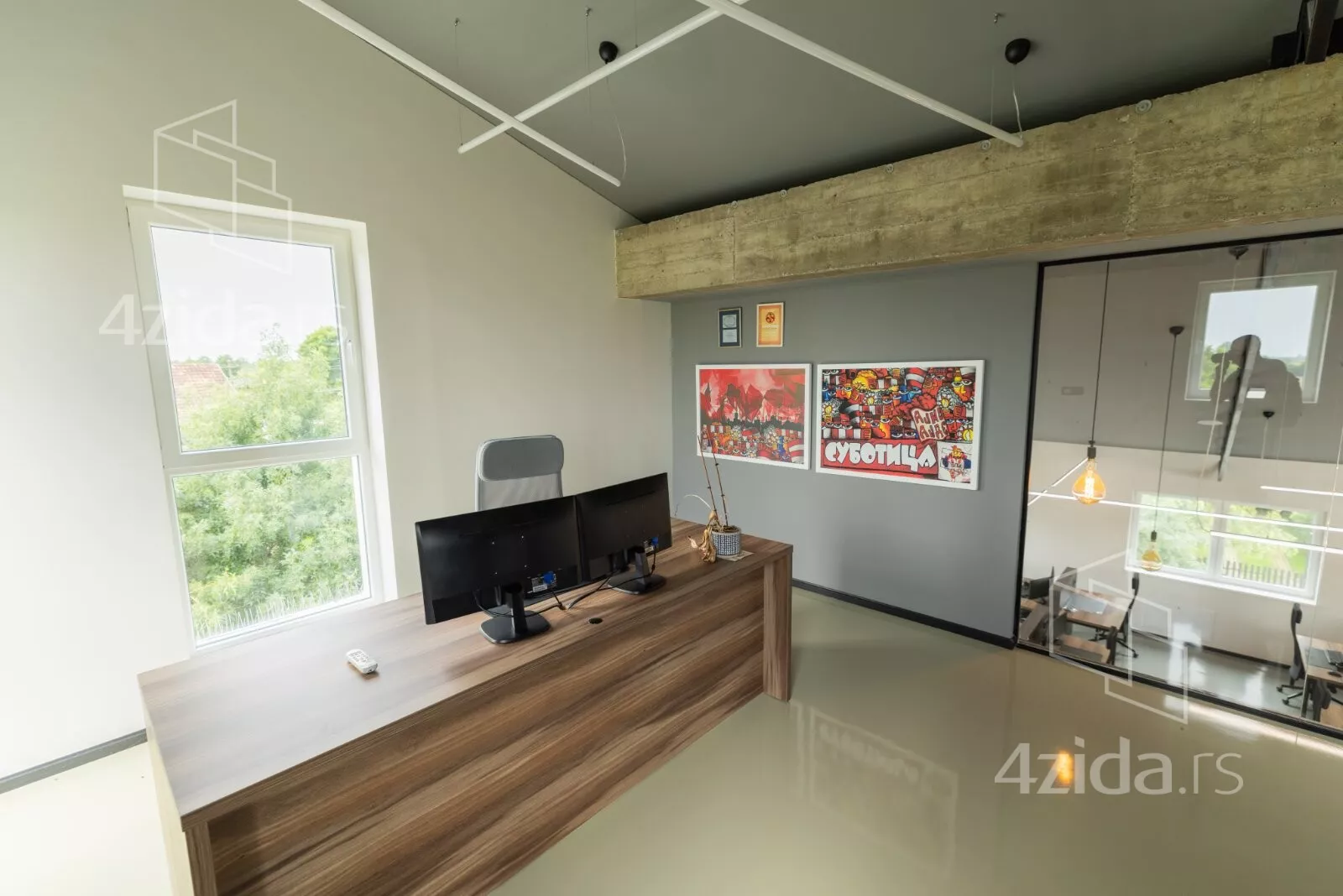 Poslovni prostor | 4zida