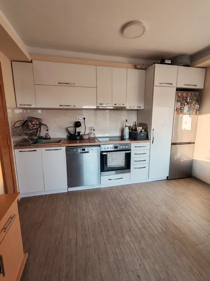 Omladinskog Pokreta 10 | 4zida.rs