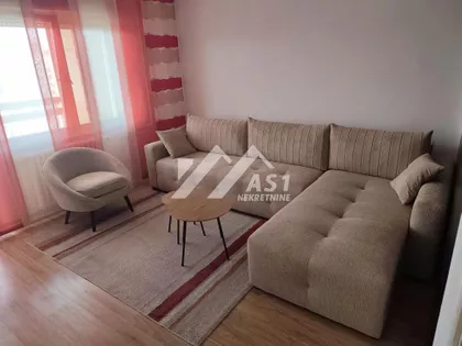 Bulevar Cara Lazara | 4zida.rs