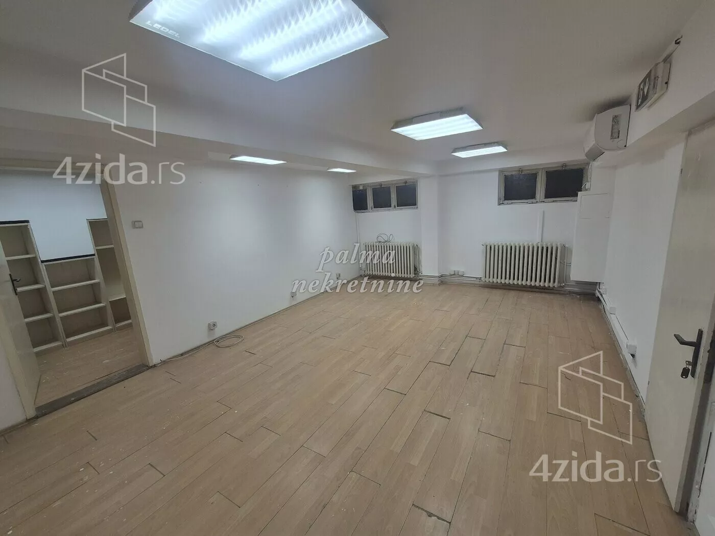 Poslovni prostor | 4zida