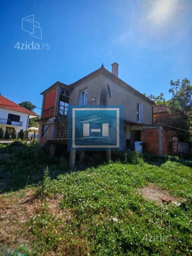 Kuća | 4zida