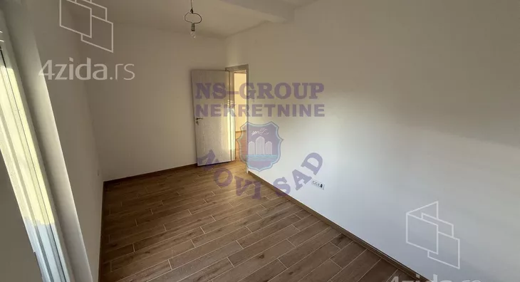 Šestosoban stan | 4zida