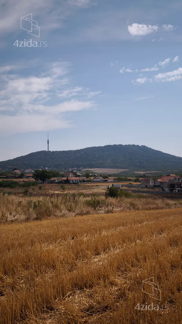 Građevinsko zemljište | 4zida