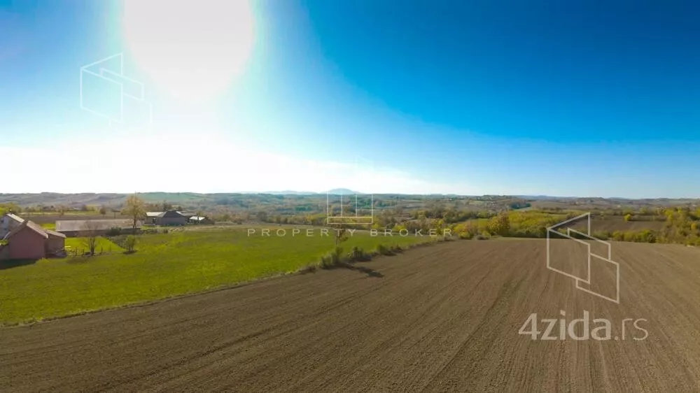 Građevinsko zemljište | 4zida