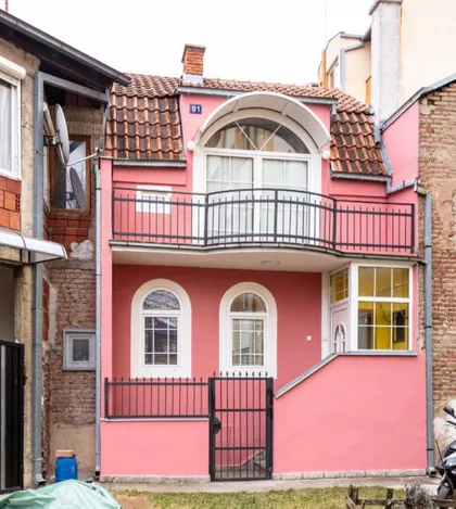 Stevana Nemanje 81 | 4zida.rs