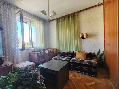 Pariske Komune | 4zida.rs