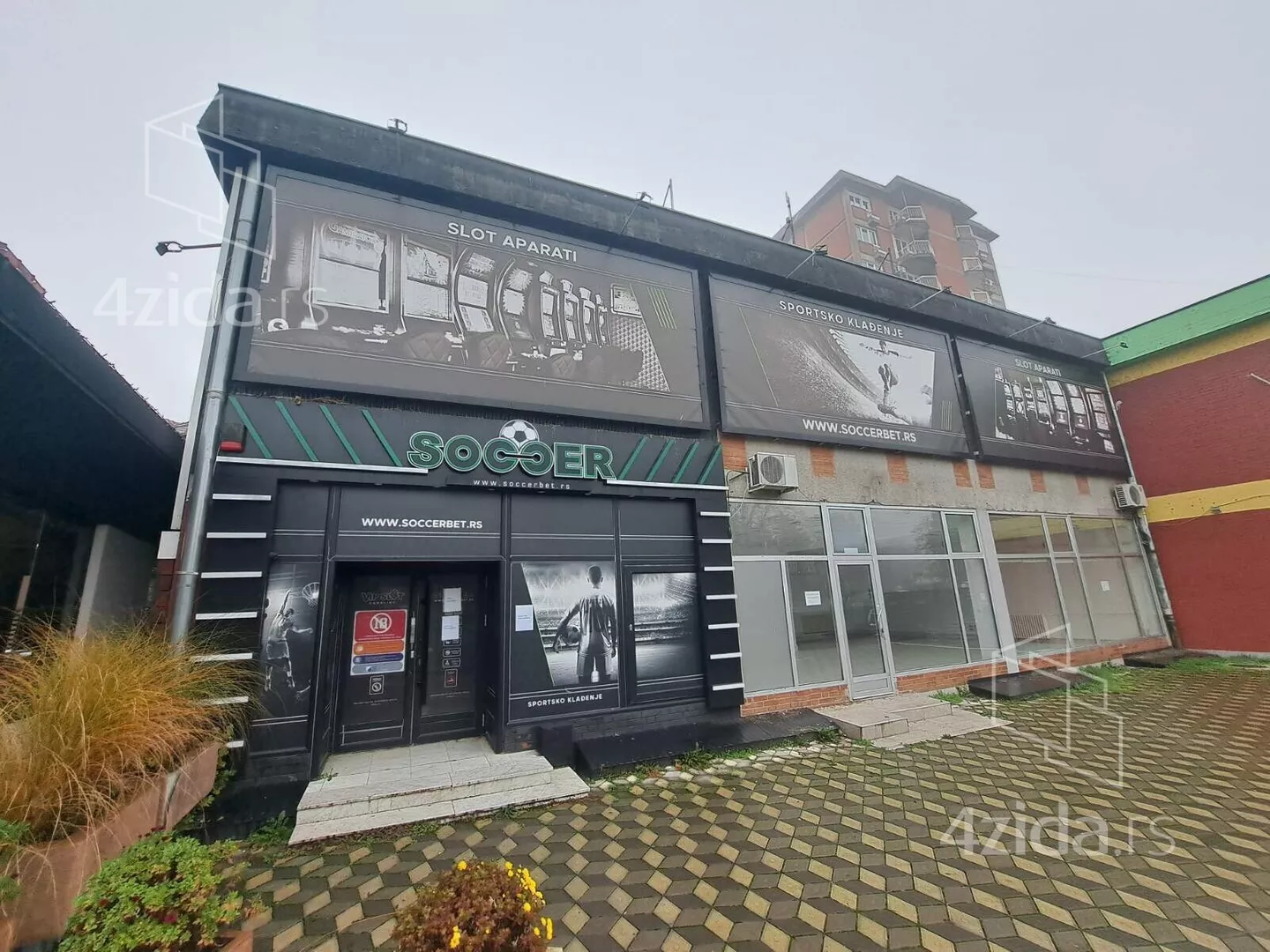 Poslovni prostor | 4zida