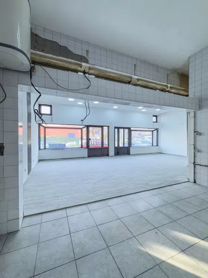 Ugrinovačka | 4zida.rs