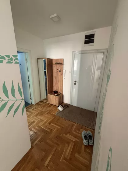 Prešernova 12b | 4zida.rs