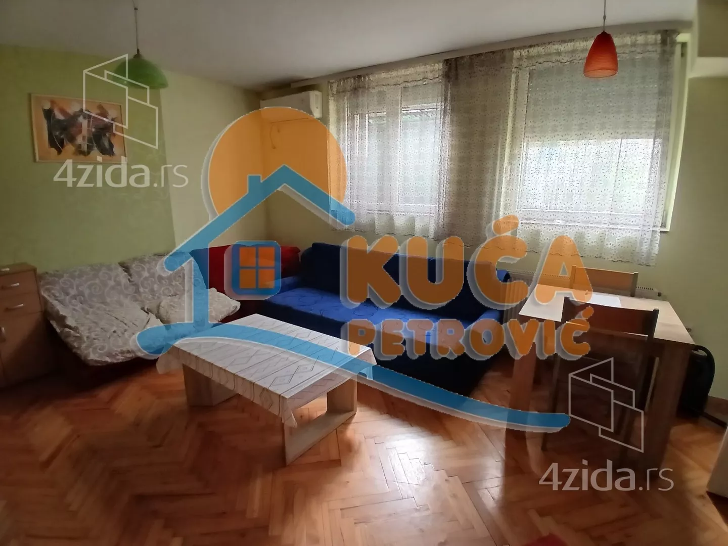 Jednoiposoban stan | 4zida