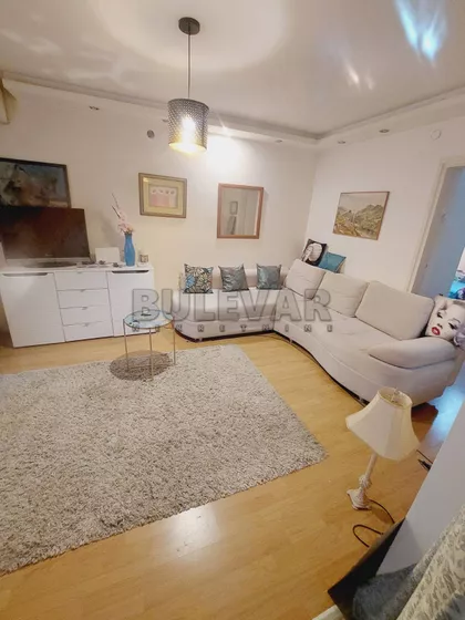 Vojvode Mišića | 4zida.rs