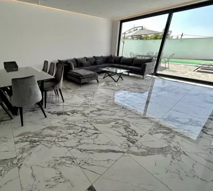 Sremska Kamenica | 4zida.rs