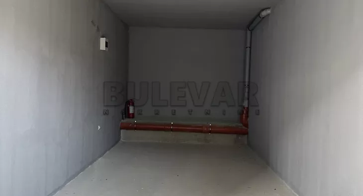 Garaža | 4zida