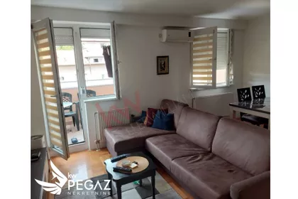 Cara Dusana | 4zida.rs