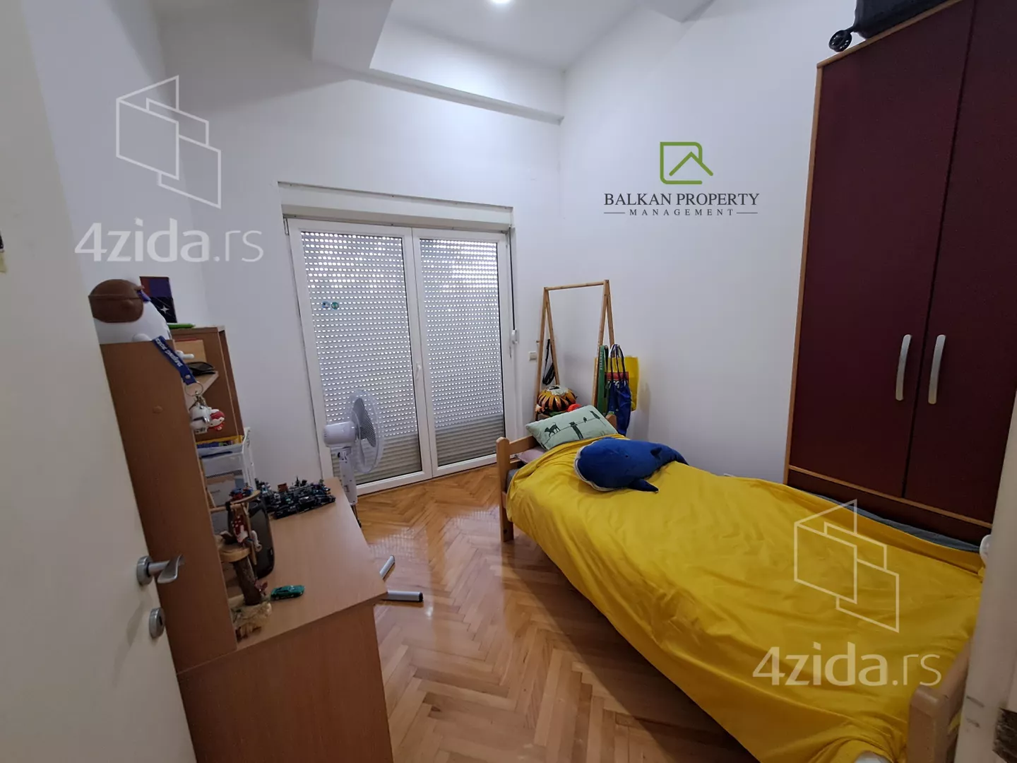 Dvoiposoban stan | 4zida