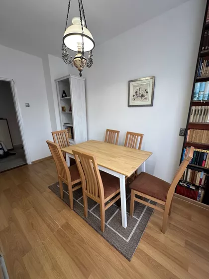 Ustanička | 4zida.rs