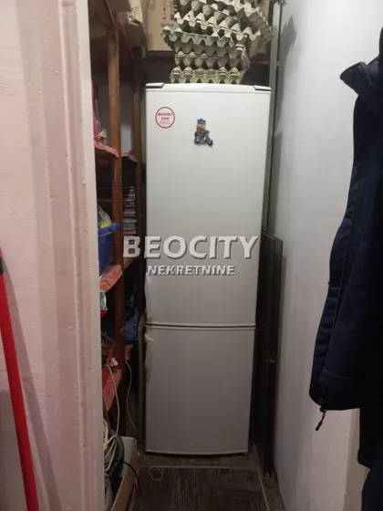 Pariske Komune | 4zida.rs