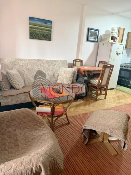 Bulevar Zona 3 | 4zida.rs