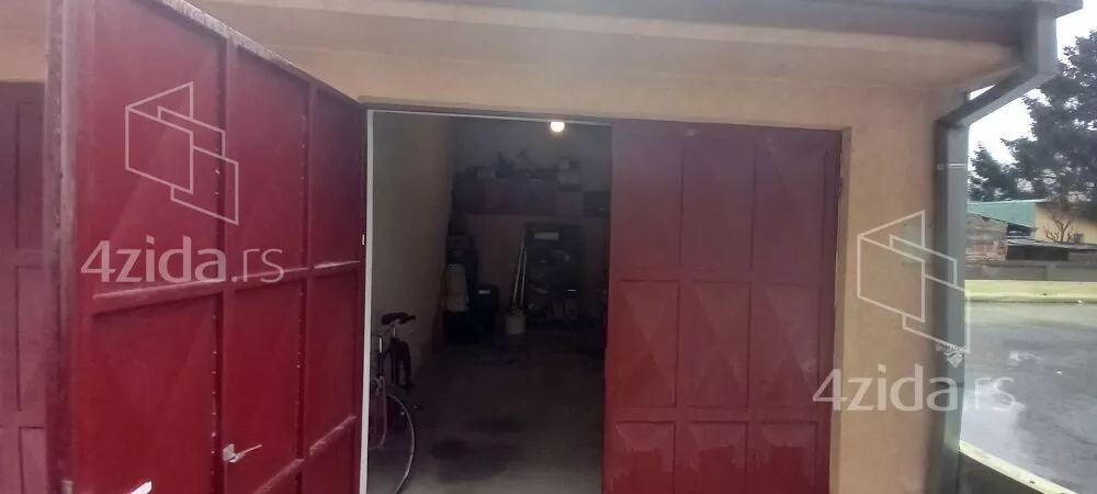 Garaža | 4zida