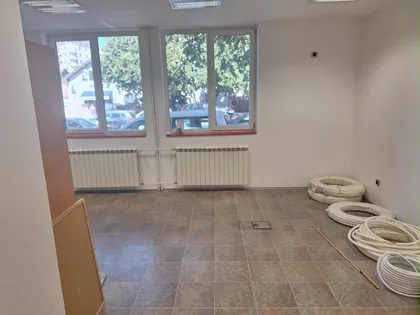UGRINOVAČKA | 4zida.rs
