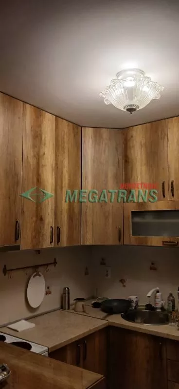 Episkopa Visariona | 4zida.rs