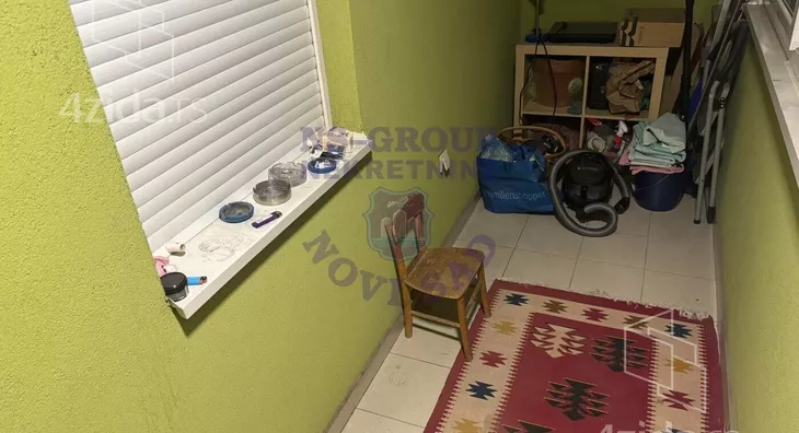 Četvoroiposoban stan | 4zida