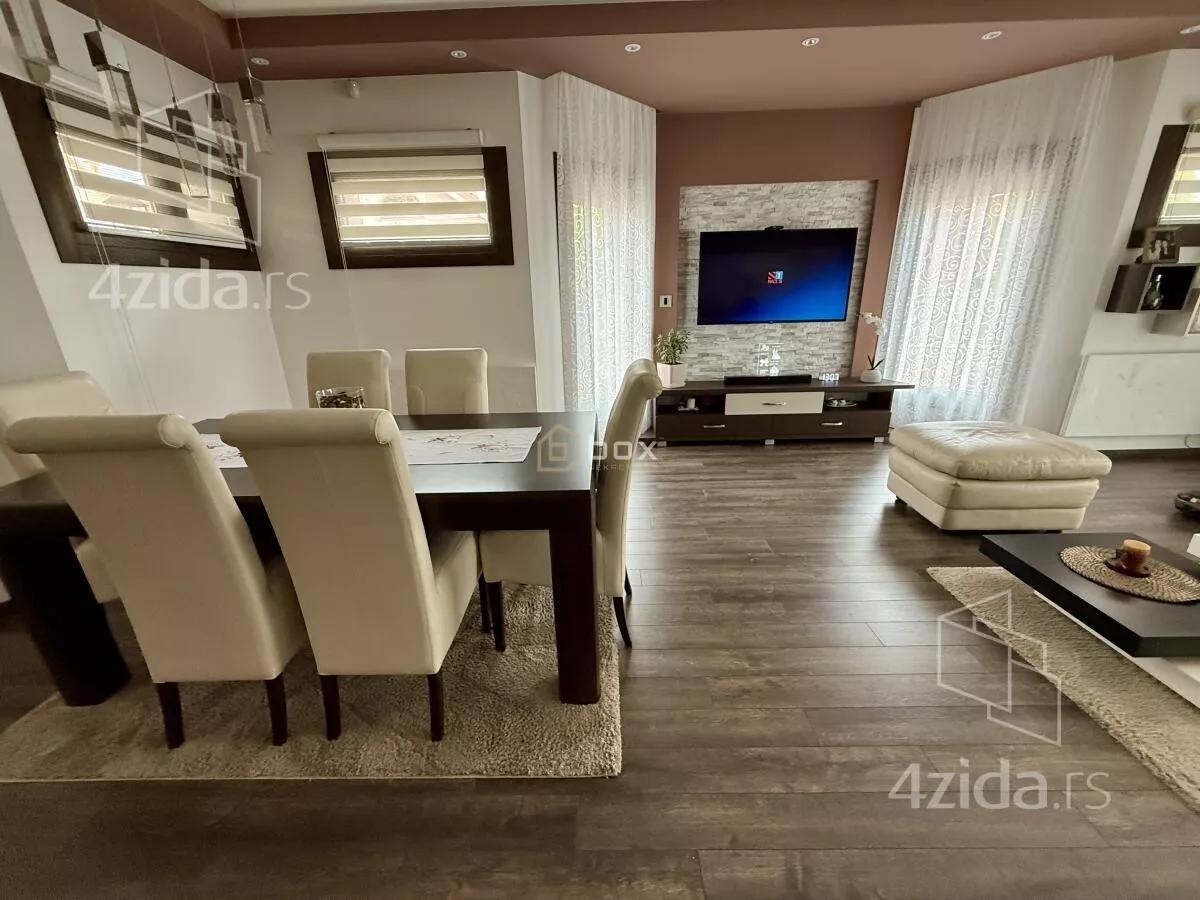 Kuća | 4zida