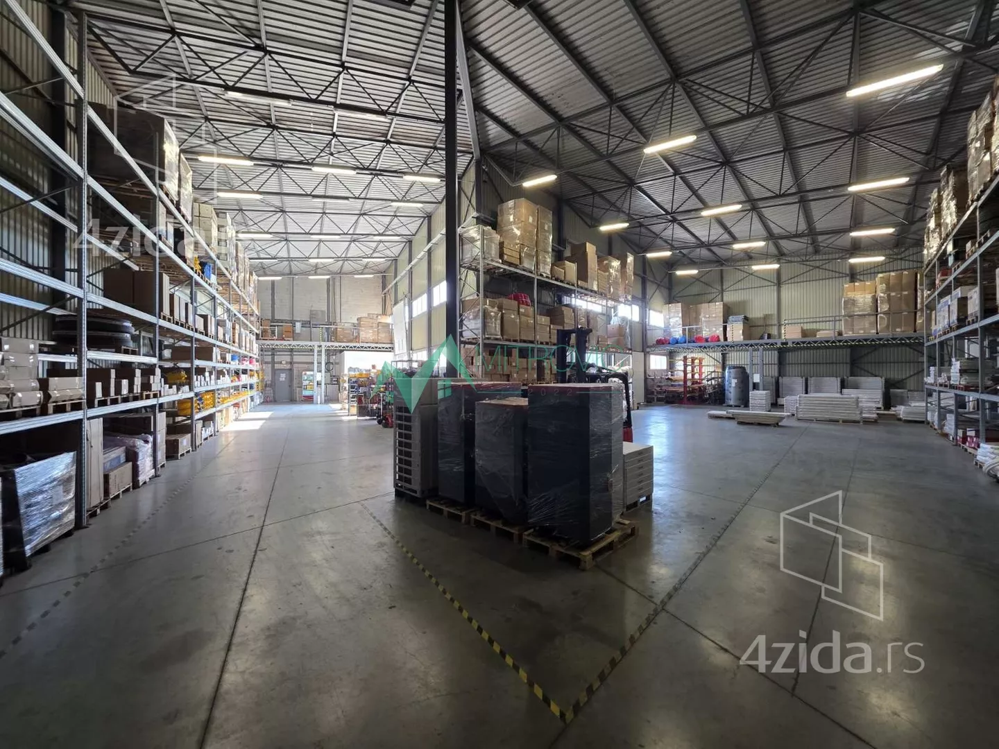 Poslovni prostor | 4zida